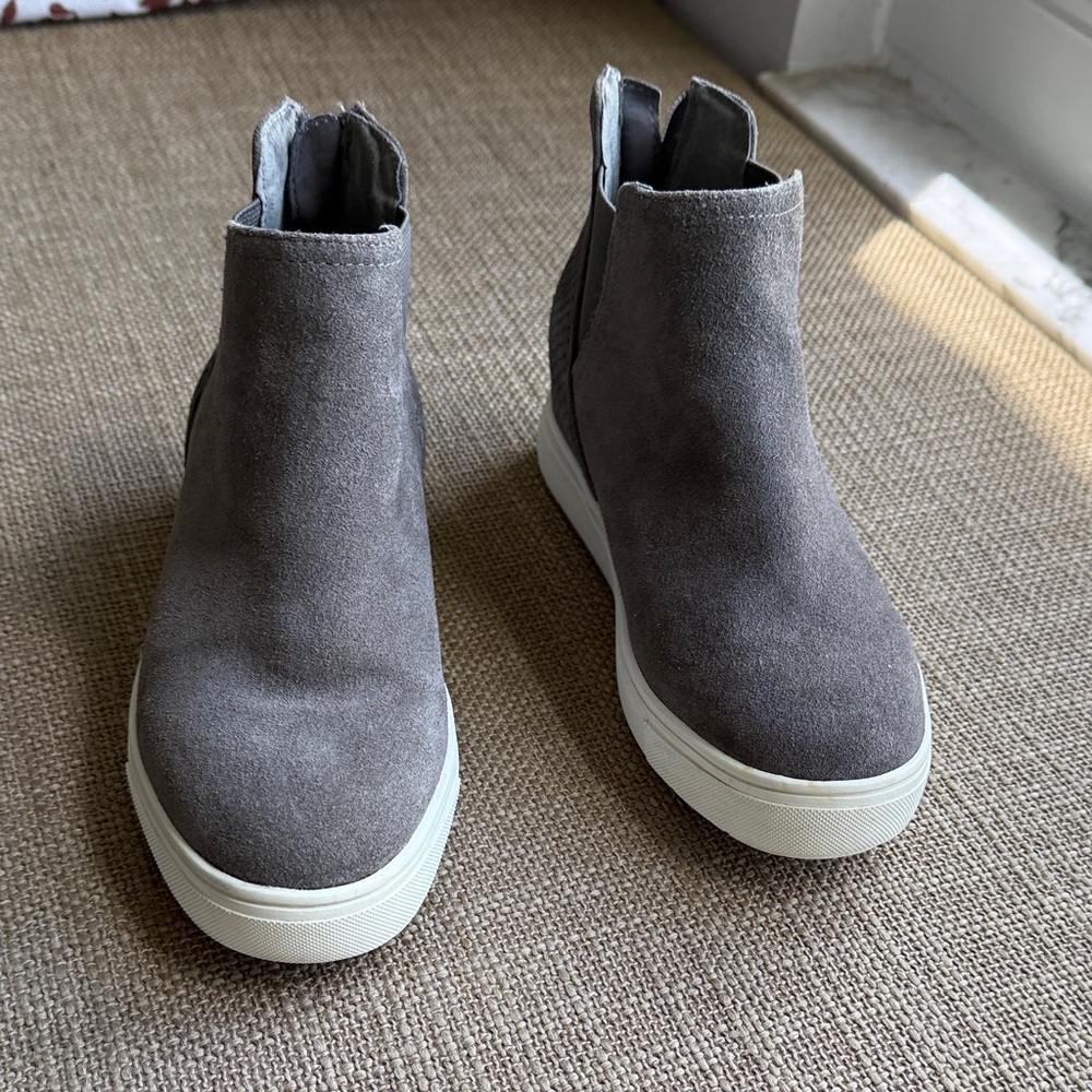 INC International Concepts Gray Ankle Booties